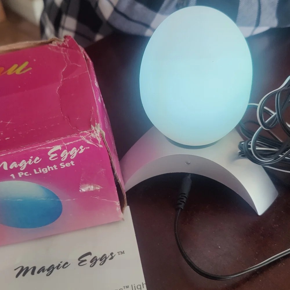 Magic Egg brighten up